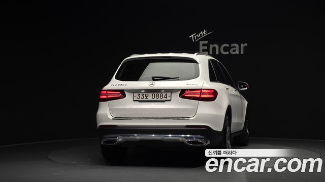 Mercedes-Benz GLC-Class 2016 — photo 4