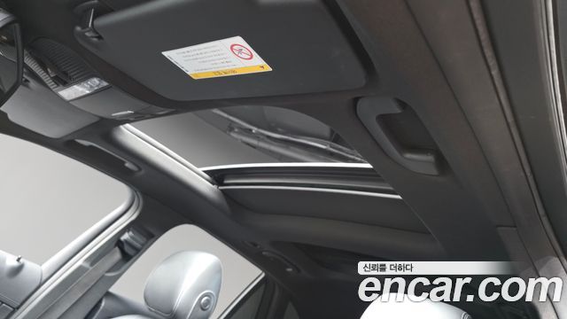 Mercedes-Benz GLC-Class 2016 — photo 19