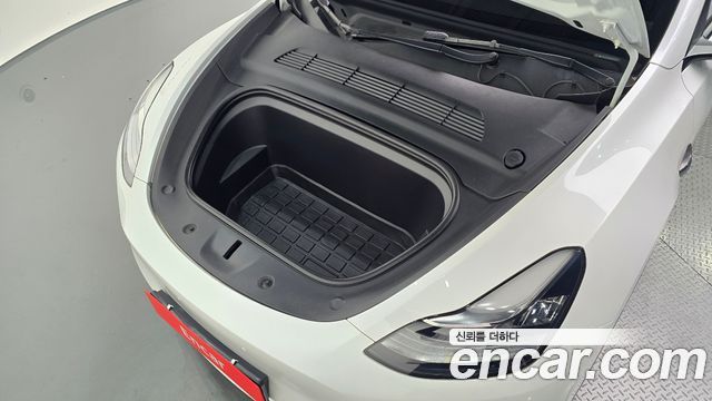 Tesla Model Y 2022 — photo 6