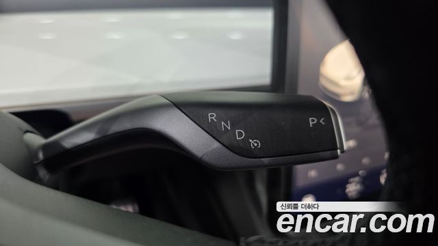 Tesla Model Y 2022 — photo 9