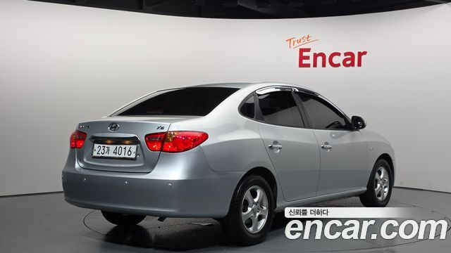 Hyundai AVANTE 2010 — photo 2