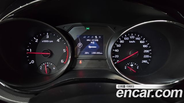 Kia Canival 2016 — photo 8