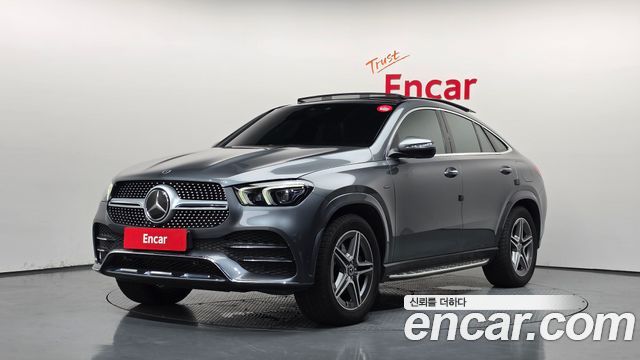Mercedes-Benz GLE-Class 2021 — photo 1