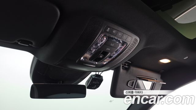 Mercedes-Benz GLE-Class 2021 — photo 25
