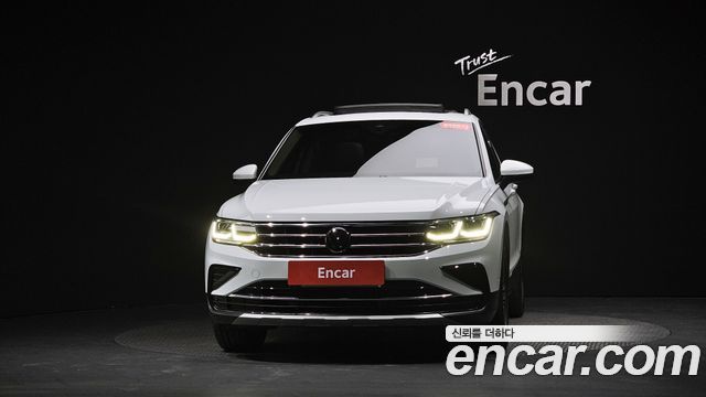 Volkswagen Tiguan 2022 — photo 3