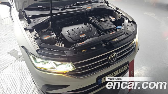Volkswagen Tiguan 2022 — photo 6