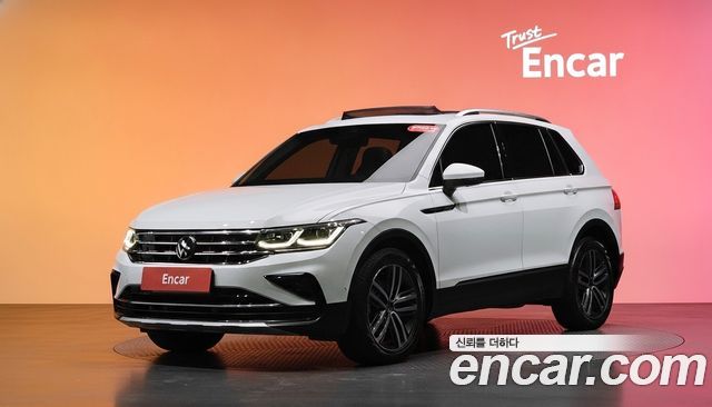 Volkswagen Tiguan 2022 — photo 1