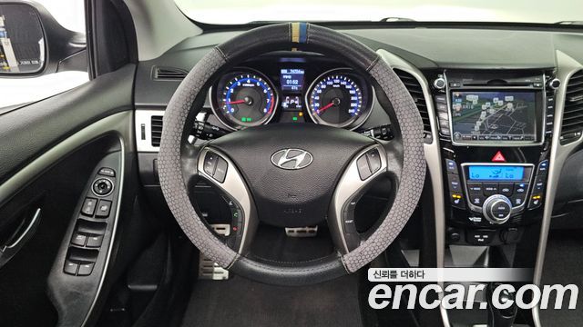 Hyundai i30 2012 — photo 19