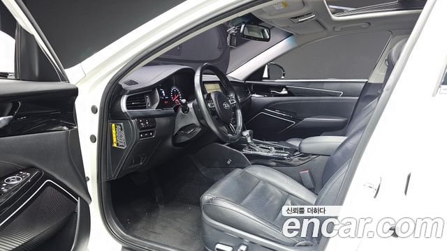 Kia K7 2016 — photo 13