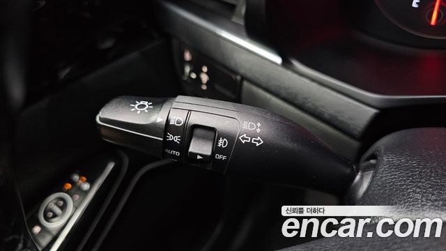 Kia K7 2016 — photo 29
