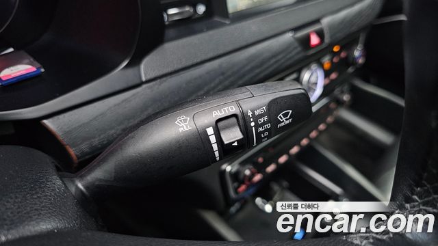 Kia K7 2016 — photo 30