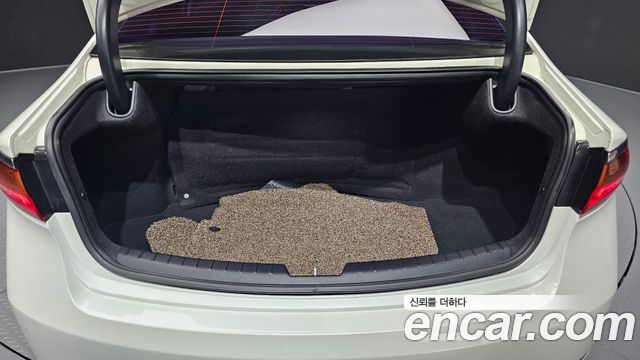Kia K7 2016 — photo 34
