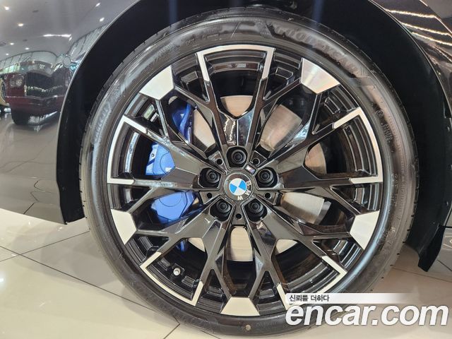 BMW 1-Series 2025 — photo 5