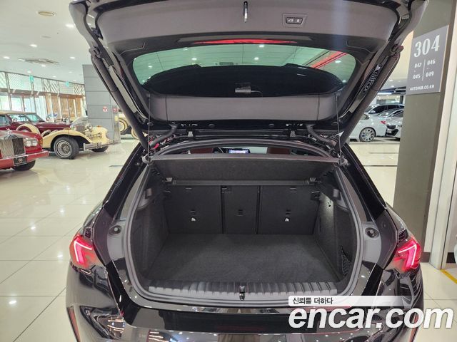 BMW 1-Series 2025 — photo 14