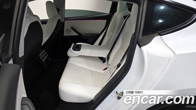 Tesla Model 3 2024 — photo 17