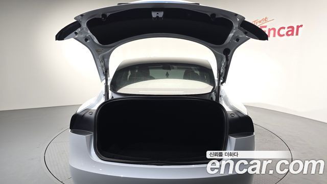 Tesla Model 3 2024 — photo 24