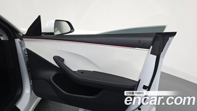 Tesla Model 3 2024 — photo 14