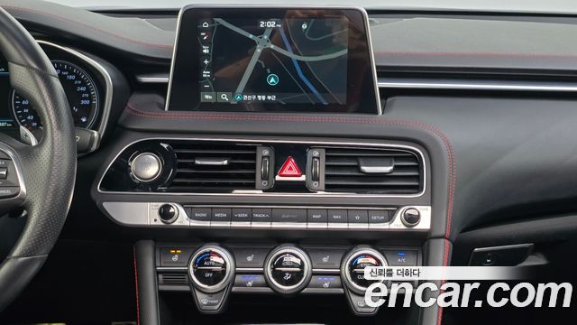 Genesis G70 2018 — photo 20