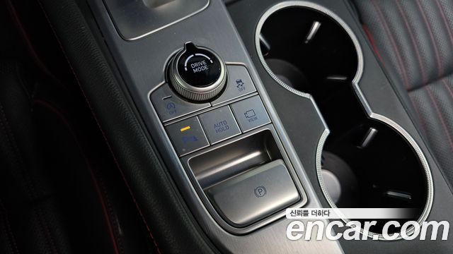 Genesis G70 2018 — photo 26