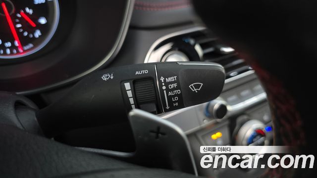 Genesis G70 2018 — photo 29