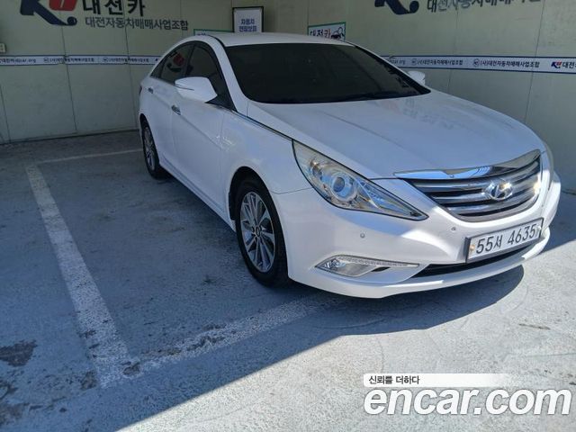Hyundai Sonata 2013 — photo 1