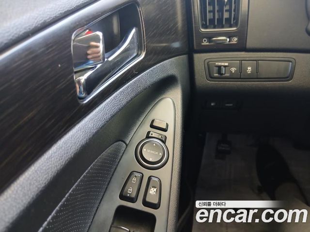 Hyundai Sonata 2013 — photo 15