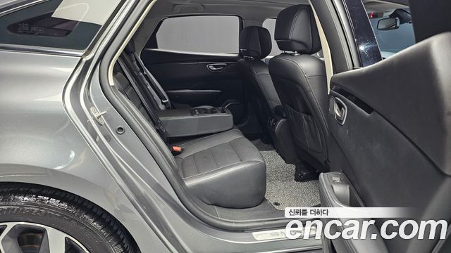 Renault Korea SM6 2019 — photo 14