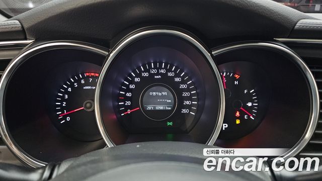 Kia K5 2014 — photo 11