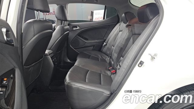 Kia K5 2014 — photo 18