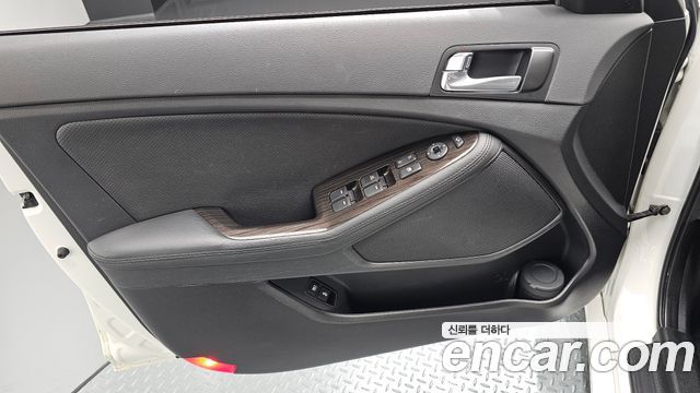 Kia K5 2014 — photo 14