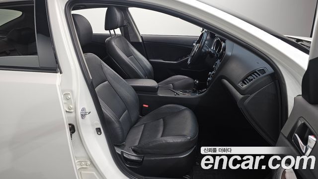 Kia K5 2014 — photo 16