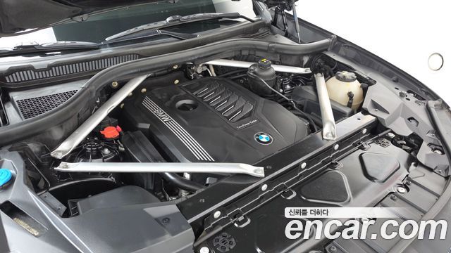 BMW X5 2019 — photo 6