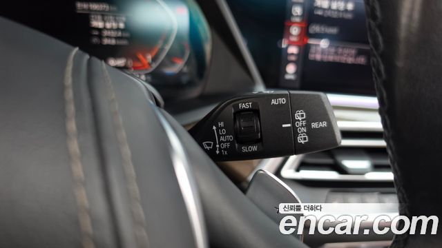 BMW X5 2019 — photo 26