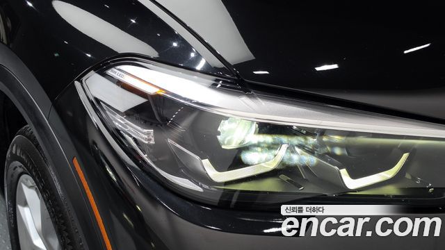 BMW X5 2019 — photo 8