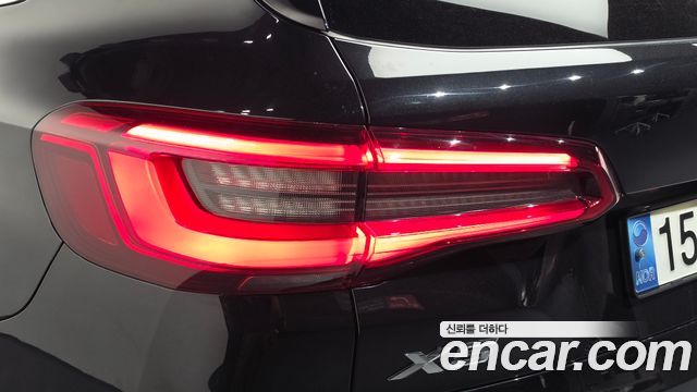 BMW X5 2019 — photo 9