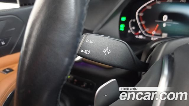BMW X5 2019 — photo 28