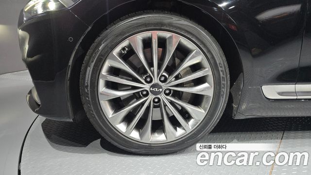 Kia K9 2022 — photo 5