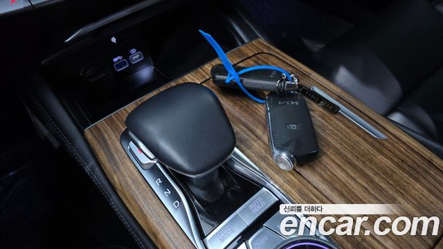 Kia K9 2022 — photo 12