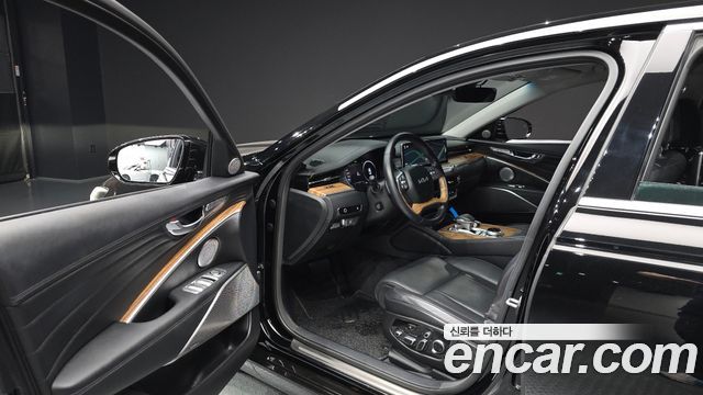Kia K9 2022 — photo 13