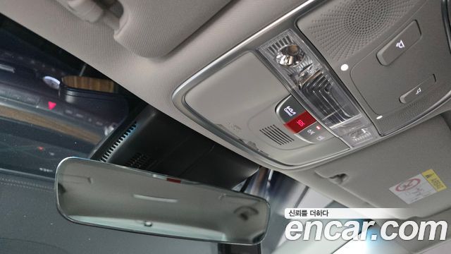 Kia K9 2022 — photo 25