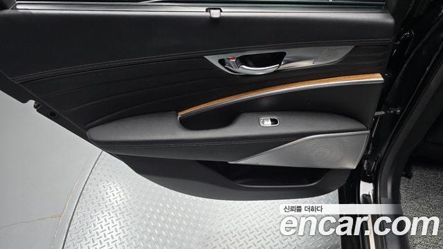 Kia K9 2022 — photo 15