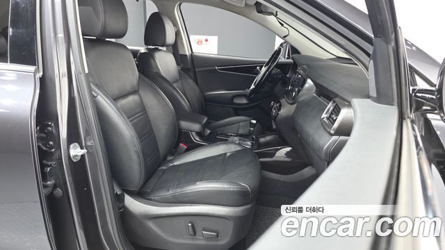 Kia Sorento 2018 — photo 17