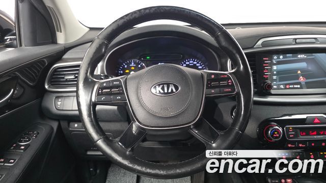 Kia Sorento 2018 — photo 19