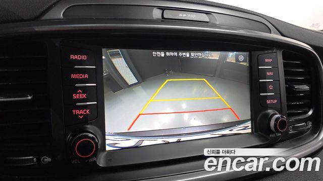 Kia Sorento 2018 — photo 21