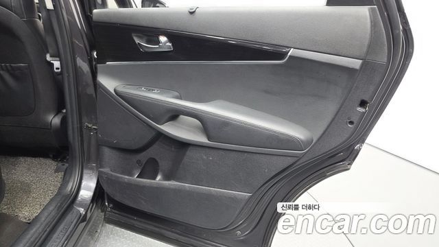 Kia Sorento 2018 — photo 15