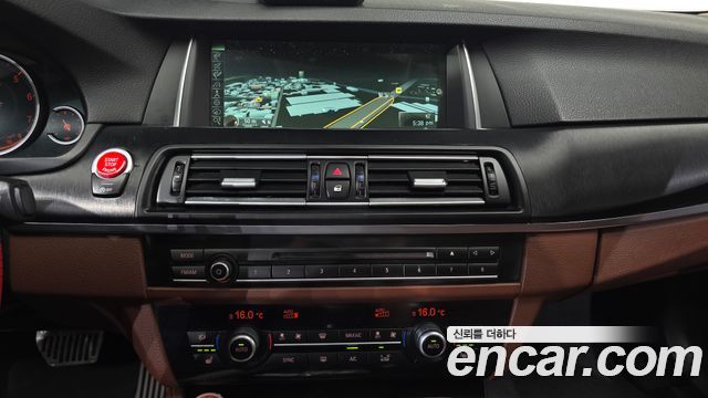 BMW 5-Series 2014 — photo 18