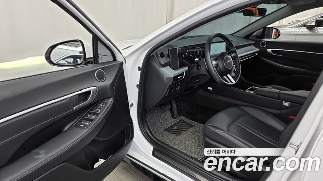 Hyundai Sonata 2025 — photo 10