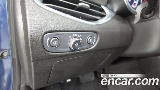 Chevrolet Korea Malibu 2019 — photo 22