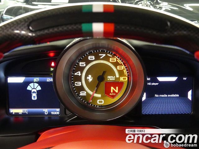 Ferrari F8 2020 — photo 8
