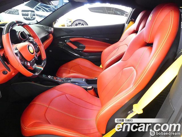 Ferrari F8 2020 — photo 10